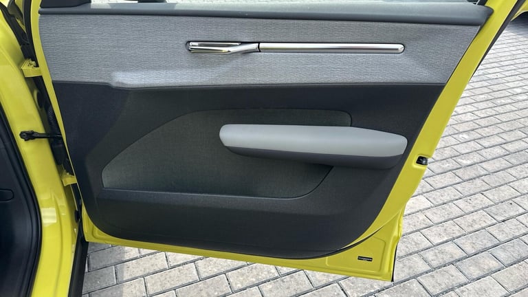 2025 Volvo EX30 315kW Twin Motor Performance Plus 69kWh 5dr Auto ESTATE ELECTRIC Automatic