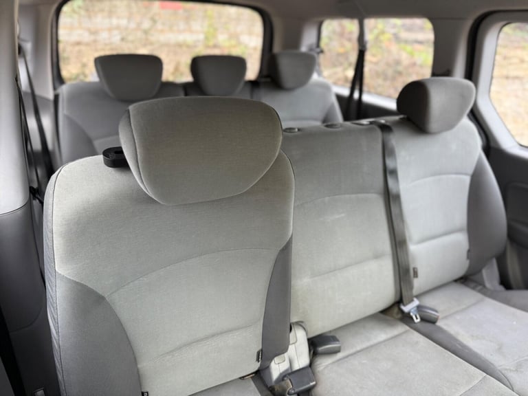 2010 Hyundai i800 2.5 CRDi Style Euro 4 5dr MPV Diesel Manual