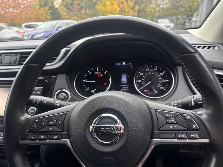 2018 Nissan Qashqai 1.6 dCi Tekna 5dr Hatchback Diesel Manual