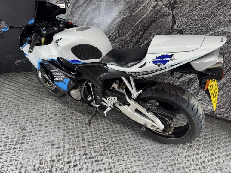 HONDA CBR600RR CBR 600 RR 2006