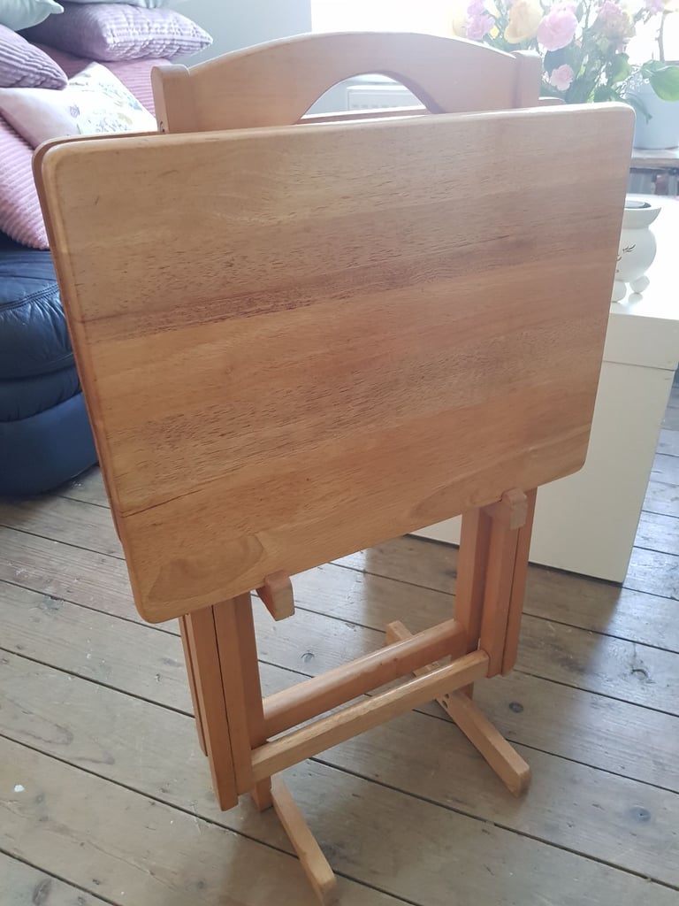 Folding table set with stand £200