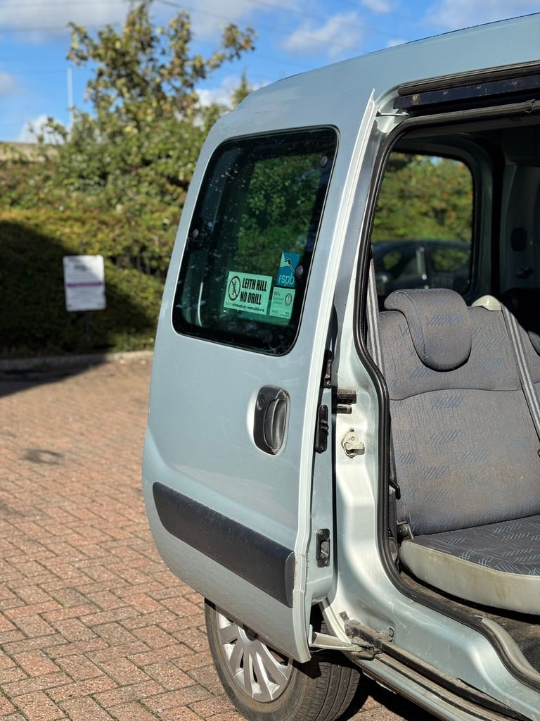 2009 Renault Kangoo 1.6 Expression 5dr Auto MPV Petrol Automatic