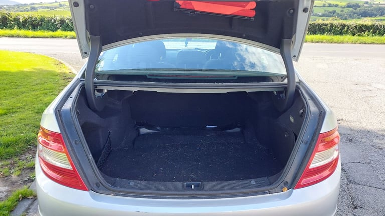 Mercedes-Benz, C CLASS, Saloon, 2008, Manual, 2148 (cc),4 doors - Image 7