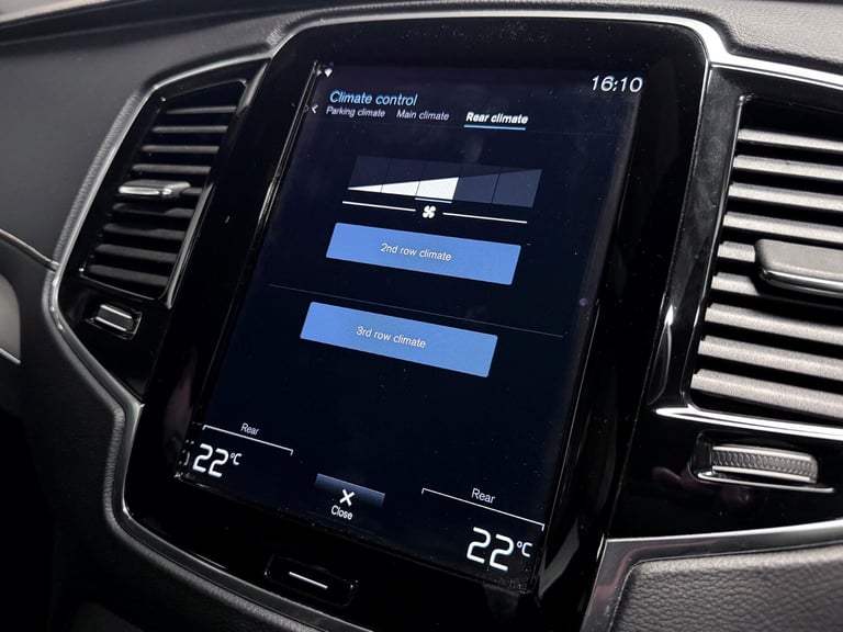 2022 Volvo XC90 2.0h T8 Recharge 18.8kWh R-Design SUV 5dr Petrol Plug-in Hybrid Auto 4WD Eu ESTAT...