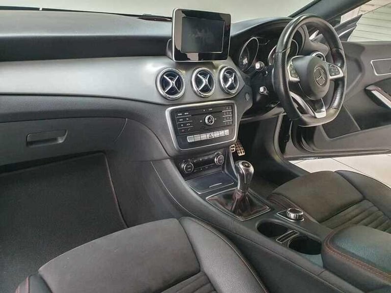 2018 Mercedes-Benz CLA 1.6 CLA180 AMG Line Coupe 4dr SALOON Petrol Manual