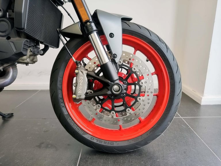 2023 Ducati Monster 937 Aviator Grey 583 Miles 1 Owner | £124 Dep & £124 pcm