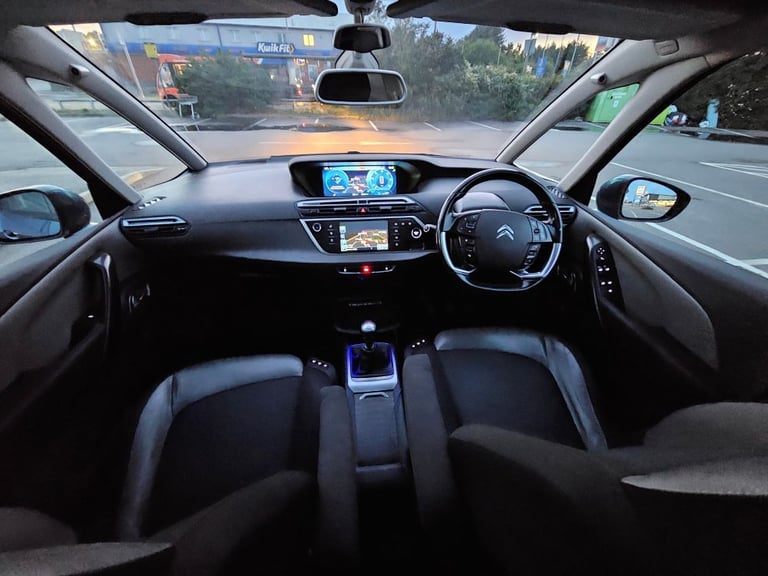 *New Shape* Citroen C4 Grand Picasso 1.6 E-Hdi Exclusive+ 7 Seater not peugeot 5008 ford Galaxy Seat