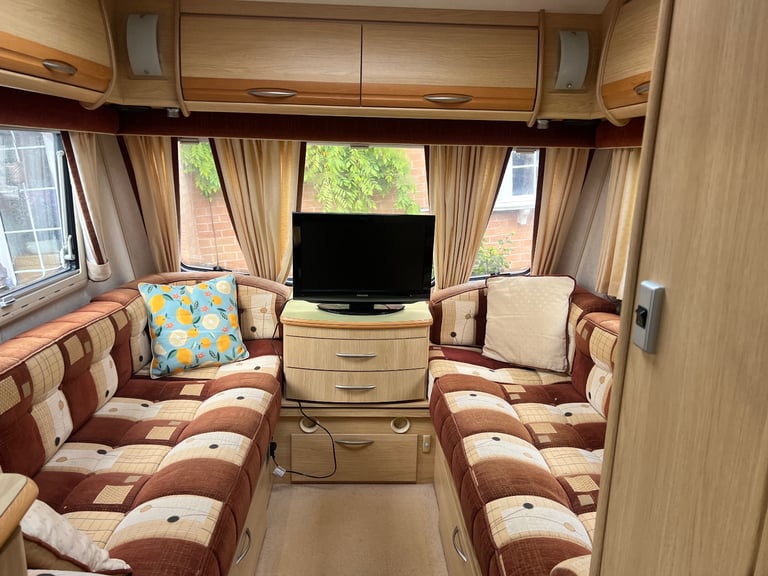 Caravan Coachman Pastiche 420/2 