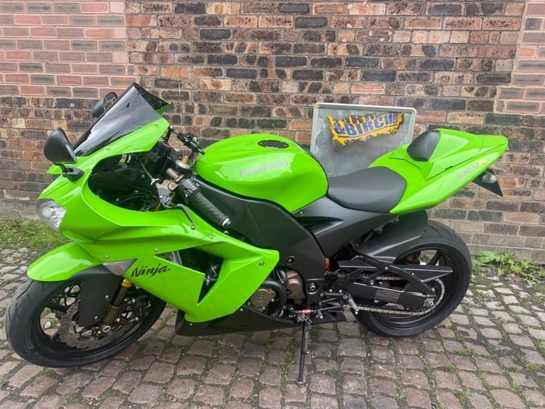 Kawasaki Ninja ZX-10R ZX10R ZX10-R, C1H, 2004, Clean, Akrapovic FSH, delivery,