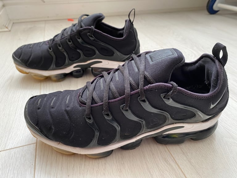 Trainers VM AIR Size 10.5