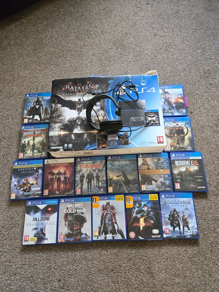 Used boxed ps4 and games