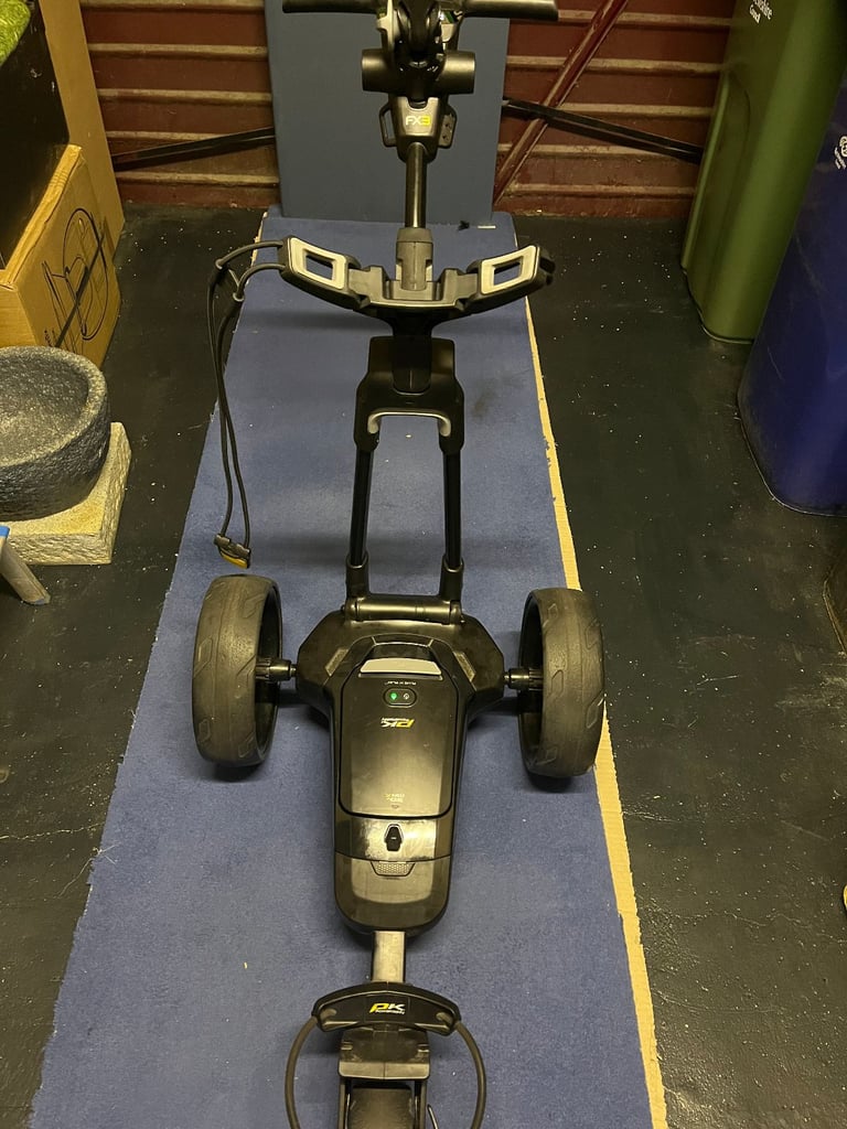 image for Powakaddy FX3 Electric Trolley
