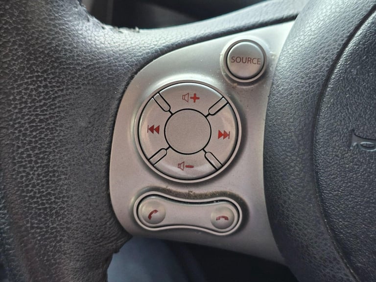 2015 Nissan Micra 1.2 Tekna Euro 5 5dr Hatchback Petrol Manual