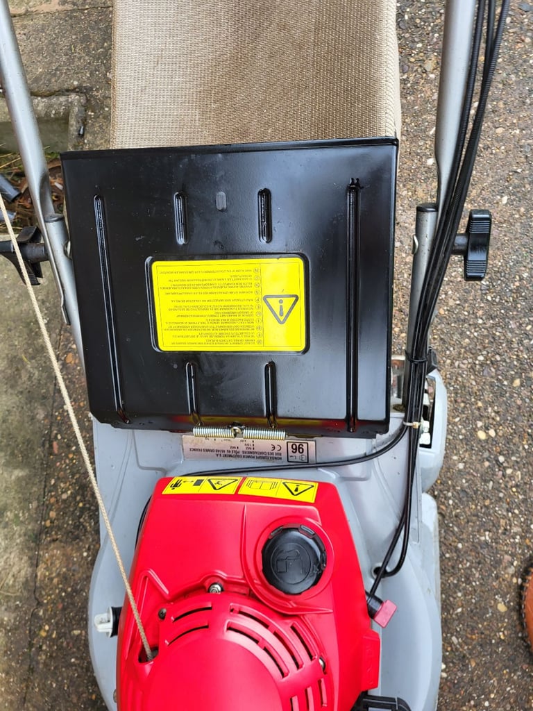 HONDA, HRB423, PETROL LAWNMOWER 