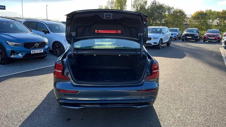  Volvo S60 Plus B5 AWD Mild hybrid Petrol/Electric Hybrid Automatic