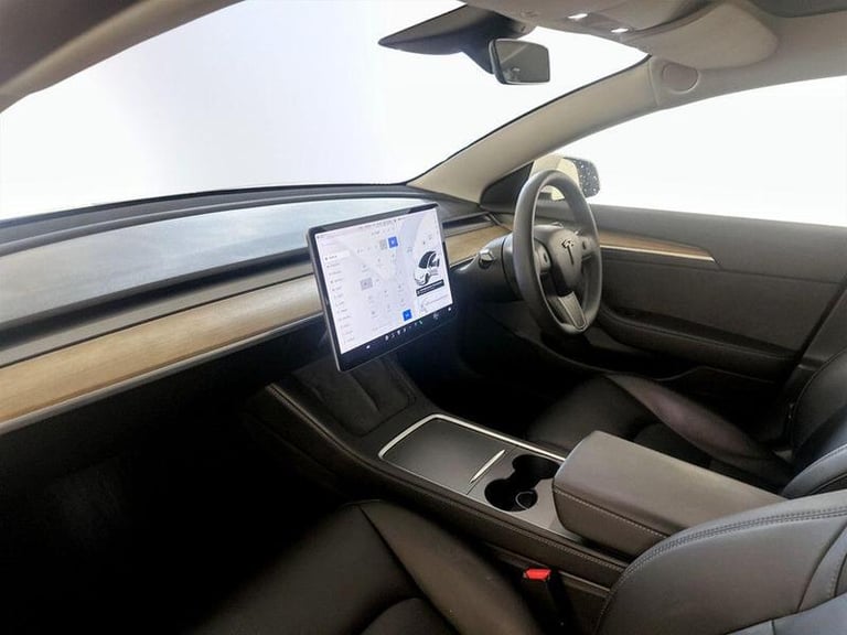 2021 Tesla Model 3 (Dual Motor) Long Range Auto 4WDE 4dr Automatic Saloon Electric Automatic