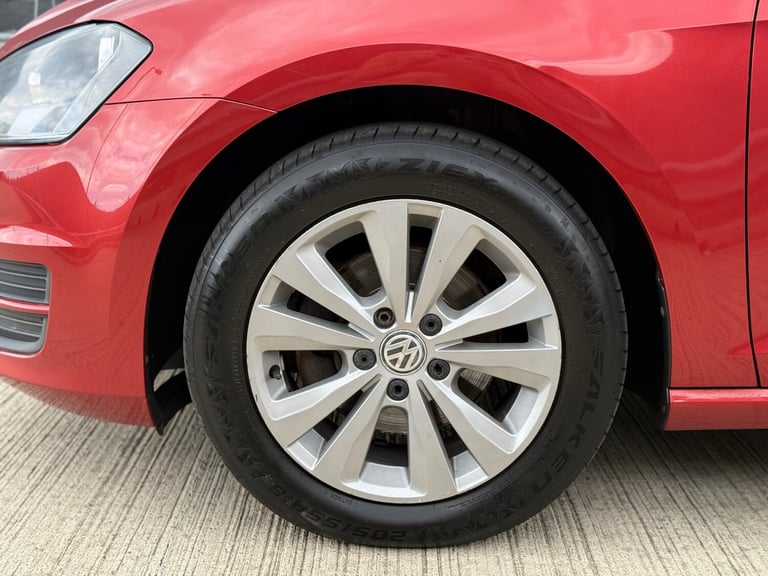2013 Volkswagen Golf BLUEMOTION 1.6 TDI - 12 MONTHS MOT - £20 CHEAP CAR TAX 2KEY HATCHBACK Diesel...