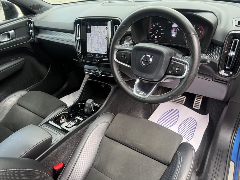 2020 Volvo XC40 2.0 T4 R DESIGN Pro 5dr Geartronic ESTATE Petrol Automatic