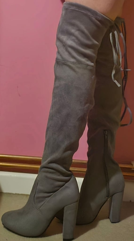 image for Quiz thigh high boots