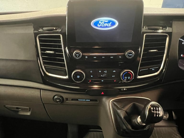 2018 Ford Transit Custom 2.0 280 EcoBlue Limited L1 H1 Euro 6 5dr Panel Van Diesel Manual