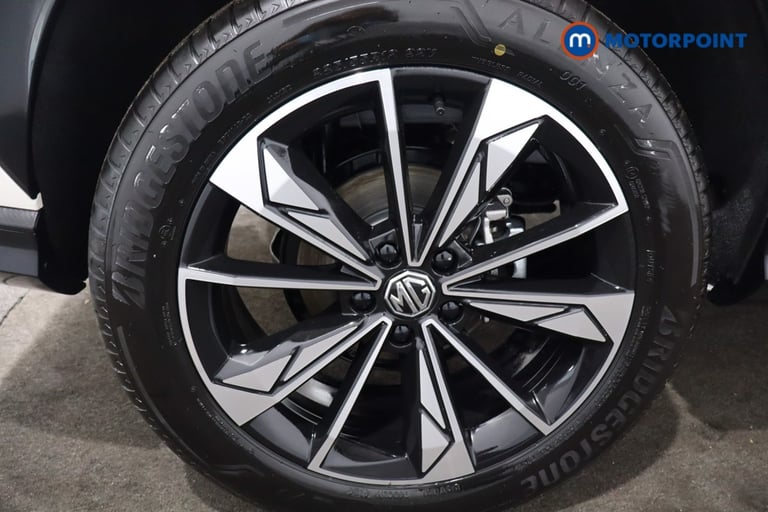 2025 MG MG HS 1.5 T-GDI Trophy 5dr DCT SUV Petrol Automatic