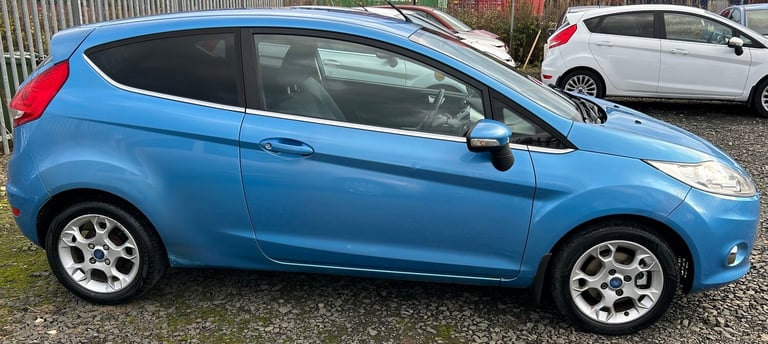 2012 Ford Fiesta 1.25 Zetec Hatchback 3dr Petrol Manual (129 g/km  81 bhp)