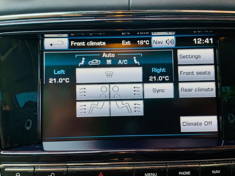 2014 Jaguar XJ 3.0d V6 Portfolio Auto Euro 5 (s/s) 4dr SALOON Diesel Automatic