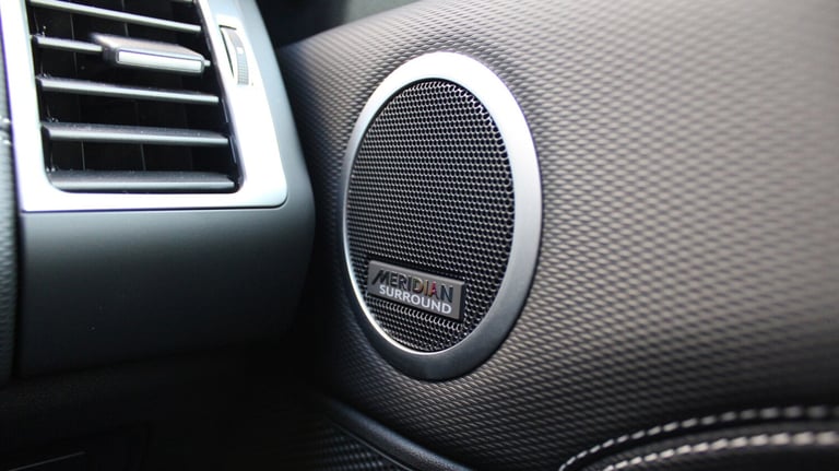 2025 Land Rover Discovery 3.0 D350 Metropolitan Edition 5dr Auto Estate Diesel Automatic