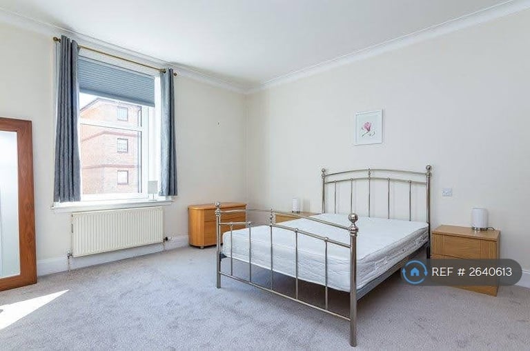 2 bedroom flat in Willowbrae, Edinburgh, EH8 (2 bed) (#2640613)