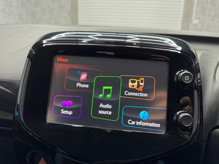 2016 Toyota AYGO 1.0 VVT-i x-cite x-shift Euro 6 5dr HATCHBACK Petrol Automatic