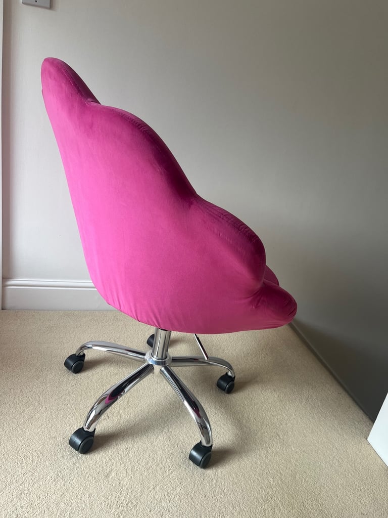 Pink Desk Chair