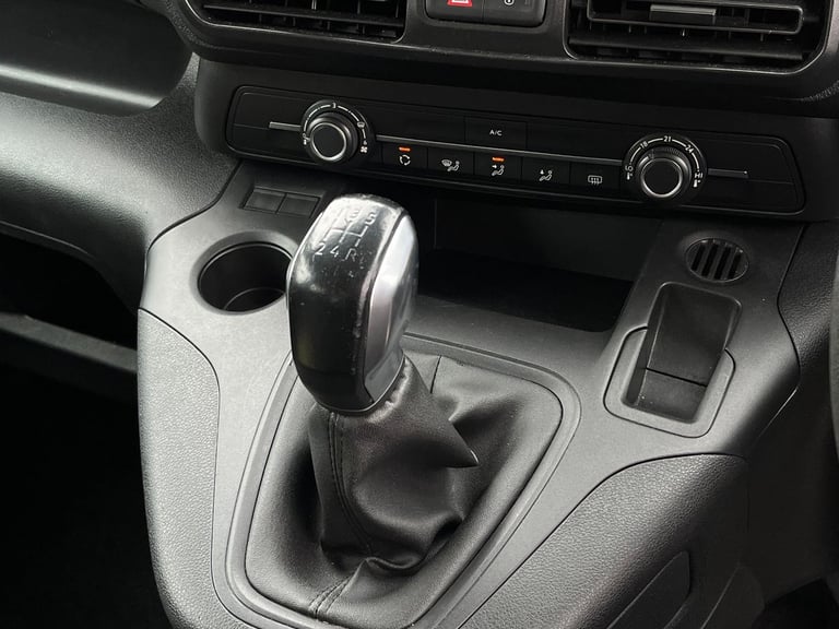  Vauxhall Combo Life 1.5 Turbo D Blueinjection Energy MPV 5dr Diesel Manual