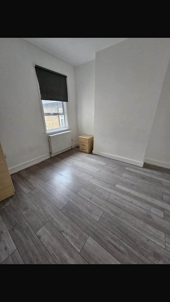 Large 6 bed ensuite house with HMO. 5mins to Thornton Heath 