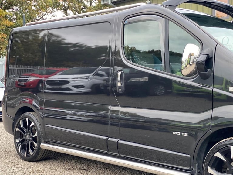 2013 Renault Trafic 2.0 dCi SL27 Sport L1 H1 3dr PANEL VAN Diesel Manual