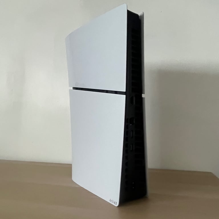 PS5 Slim Digital Edition 1 Controller Unboxed 