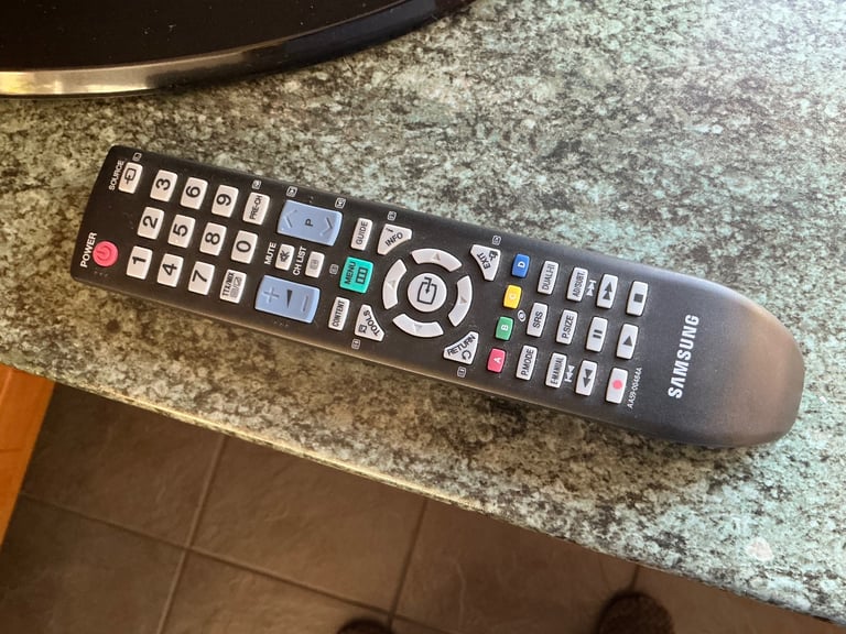 Samsung 22inch Flatscreen TV  - LE22A656