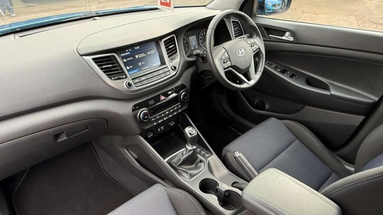 2017 Hyundai TUCSON 1.6 GDi Blue Drive SE Nav 5dr 2WD ESTATE PETROL Manual