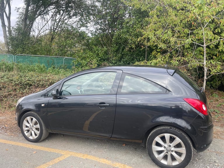 VAUXHALL CORSA 1.2 VVT ACTIVE 62 REG BLACK 3 DOOR MOT FEBRUARY 18TH 2026 SERVICE HISTORY 50+MPG