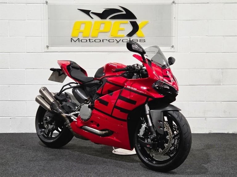 Ducati 959 Panigale AKRAPOVIC EXHAUST! CARBON EXTRAS! MM93 STICKER KIT! EXTRA'S