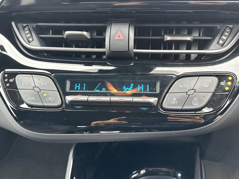 2022 Toyota C-HR 1.8 Hybrid Design 5dr CVT SUV Hybrid Automatic