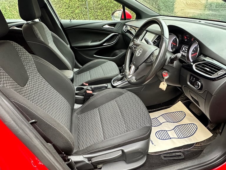 2017 Vauxhall Astra 1.4T 16V 150 SRi 5dr Auto HATCHBACK Petrol Automatic