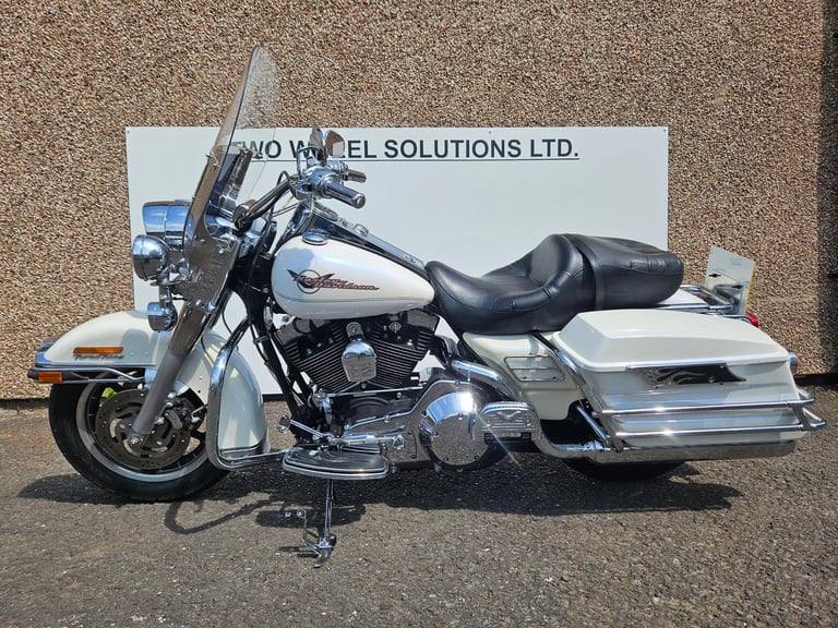 Harley-Davidson FLHR 1450 road king stunning looking 