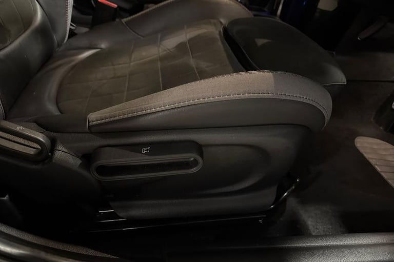 2022 MINI Hatch 1.5 Cooper Sport 5dr Auto HATCHBACK PETROL Automatic