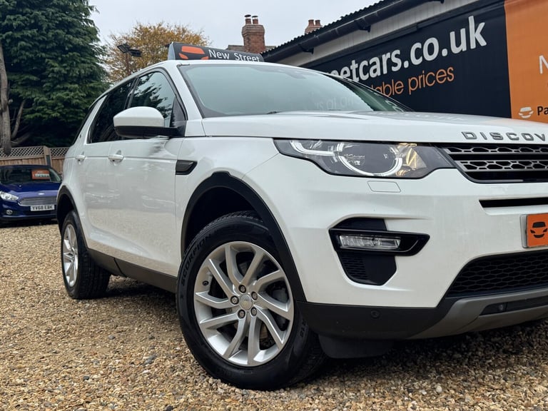 2017 Land Rover Discovery Sport 2.0 TD4 SE Tech 4WD Euro 6 (s/s) 5dr ESTATE Diesel Manual