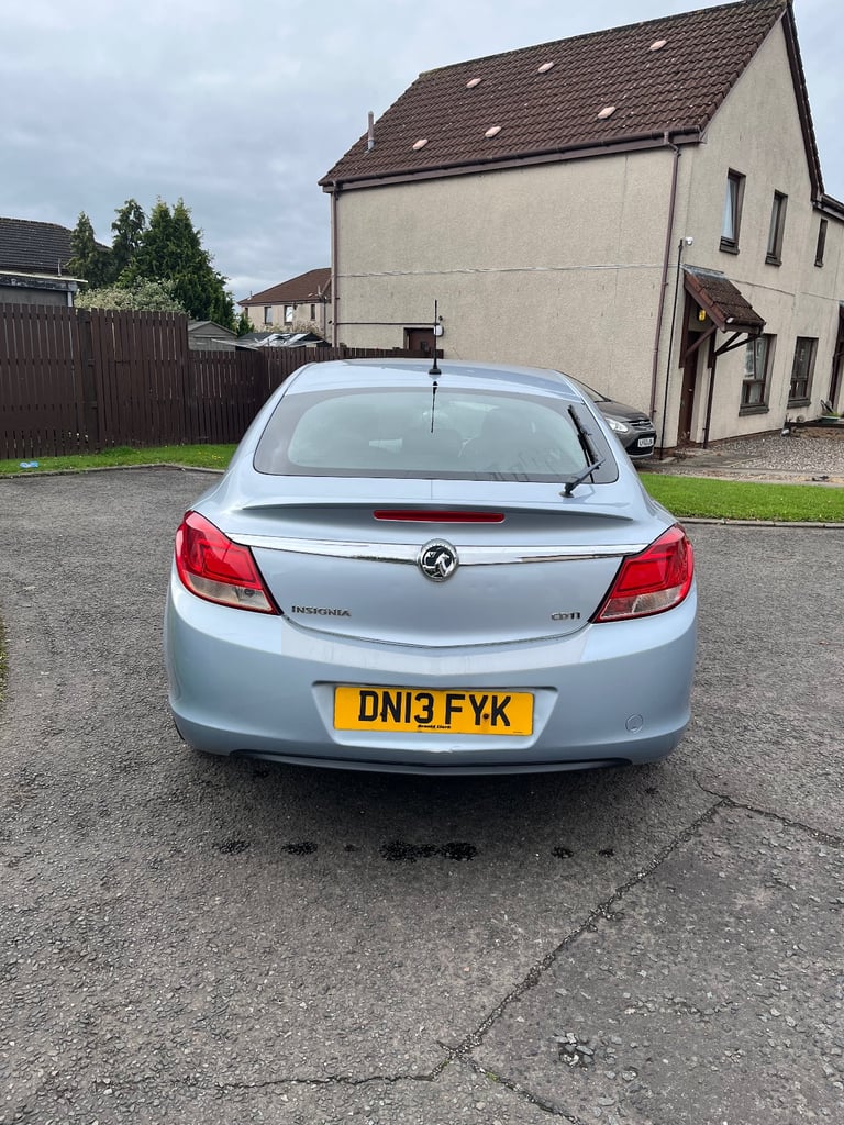 Vauxhall Insignia 2.0 CDTi SE