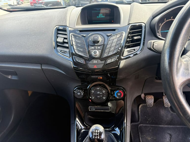 2014 Ford Fiesta 1.0 EcoBoost Zetec 5dr HATCHBACK Petrol Manual