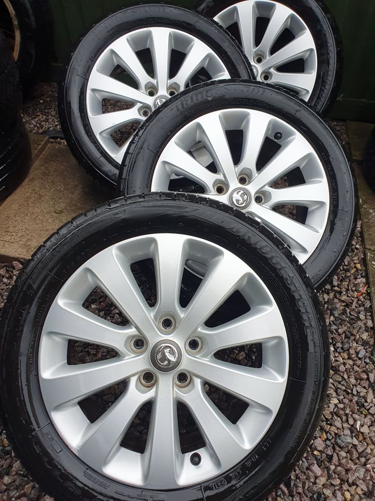 17"VAUXHALL ALLOY WHEELS PCD 5x115 for ASTRA, ASTRA GTC, ZAFIRA TOURER, INSIGNIA 