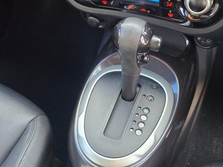 2016 Nissan Juke 1.6 Tekna SUV 5dr Petrol XTRON Euro 6 (117 ps) SUV Petrol Automatic