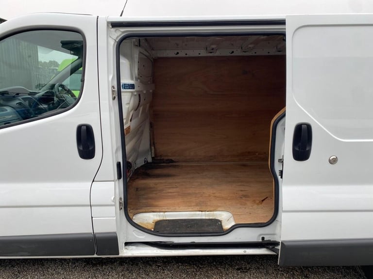 2012 Renault Trafic LL29dCi 90 [Sat Nav] Van PANEL VAN DIESEL Manual