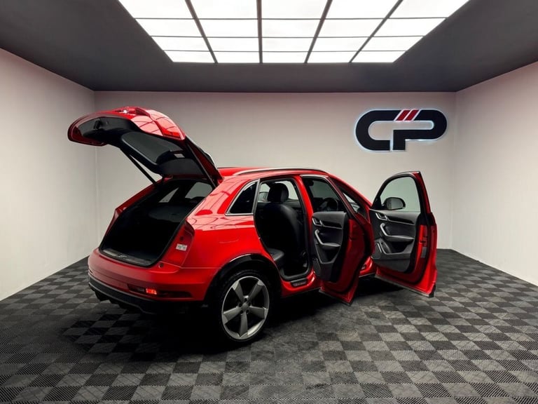 2018 Audi Q3 2.0 TFSI Black Edition SUV 5dr Petrol S Tronic quattro Euro 6 (s/s) (180 ps ESTATE P...